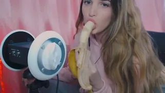 Watch 16 Free banana eating Porn & Sex Videos - XXBRITS
