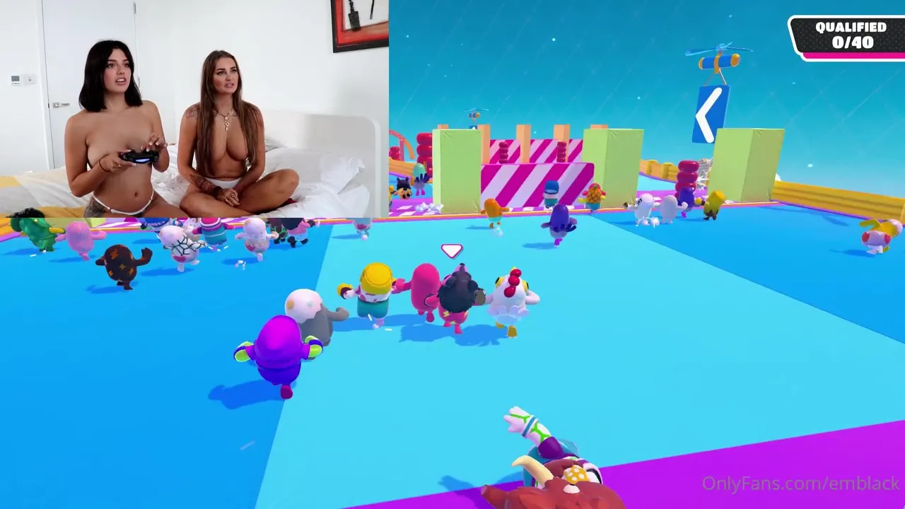 Lesbian British Best Friends Playing Fall Guys Topless - XXBRITS